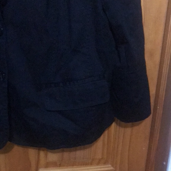 Blazer - Picture 6 of 6